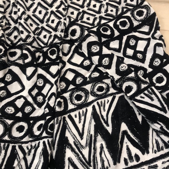 Tribal Print Front Slit Wide Leg Pants - Picture 4 of 7